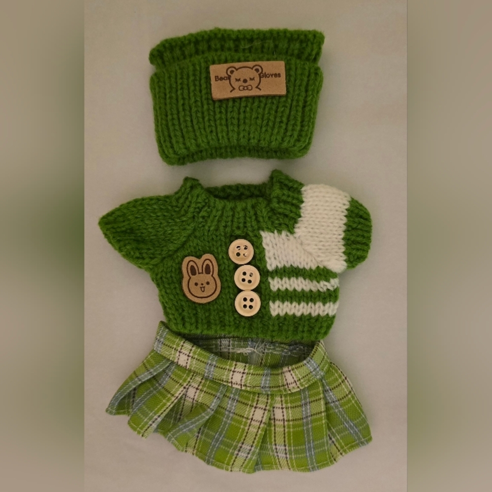 Charming Green and White‎ Knit Labubu Outfit with Bunny Patch